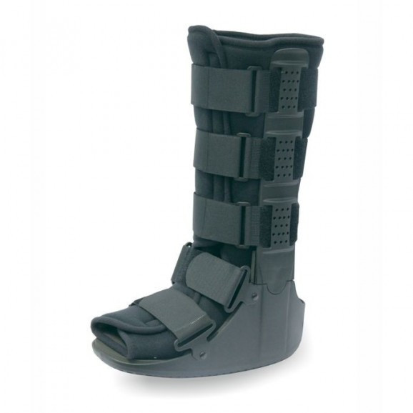 TYNOR BOTTE DE MARCHE ANTI EQUIN D 51